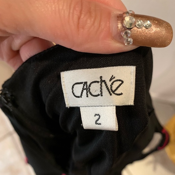 Cache dress - Picture 2 of 2